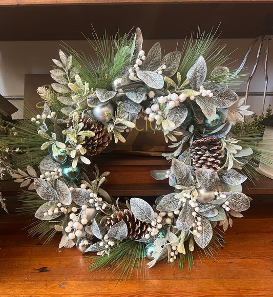 Holly and Christmas greens wreath (small)