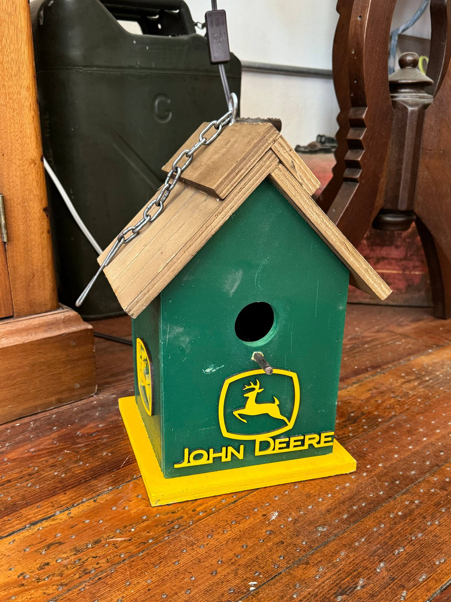 John deer Birdhouse