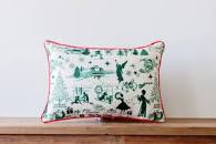 GREEN CHRISTMAS TOILE PATTERN PILLOW